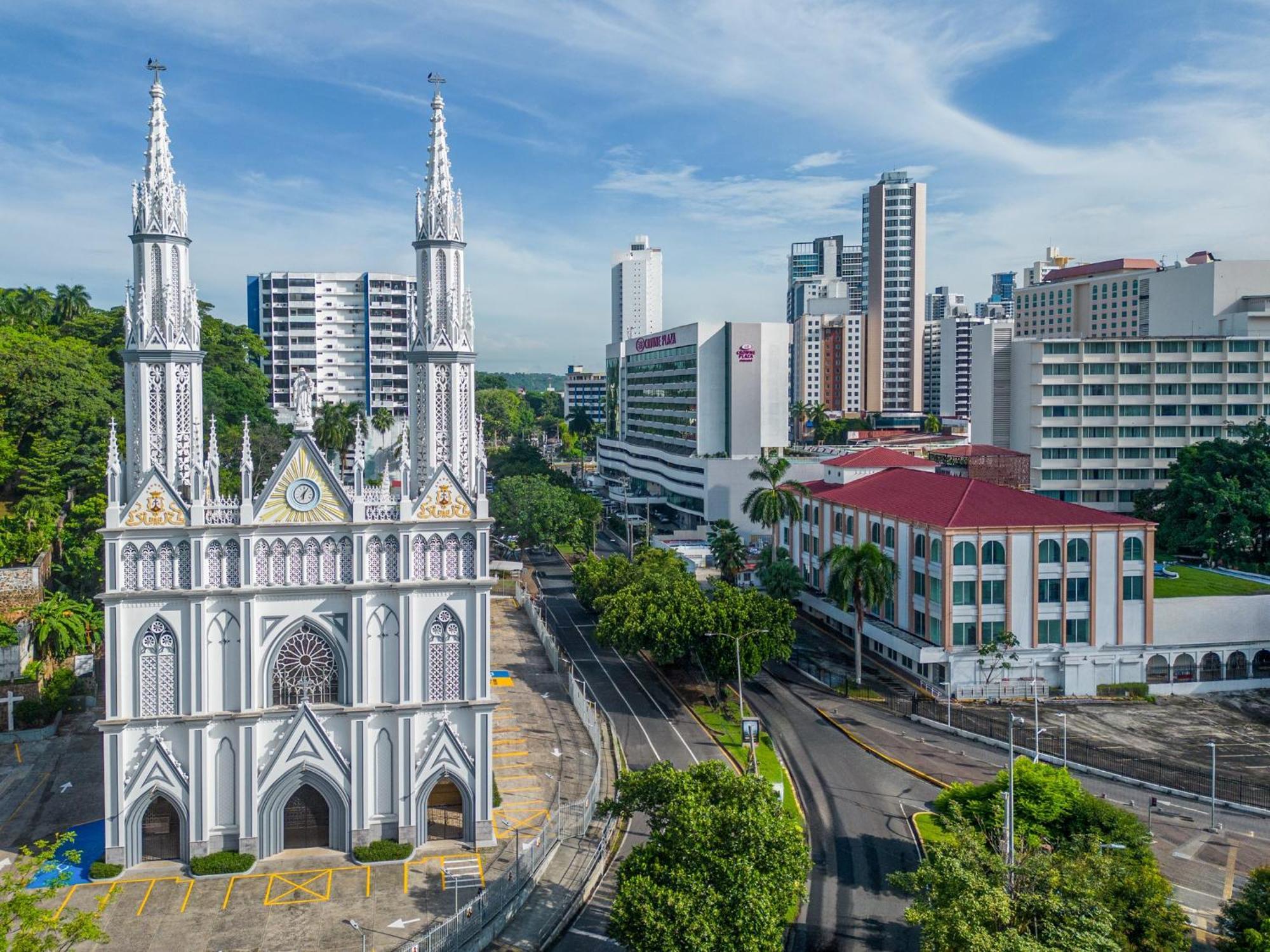 Crowne Plaza Panama By Ihg Hotell Exteriör bild